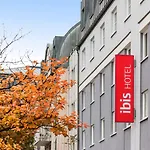 ホテル イビス
