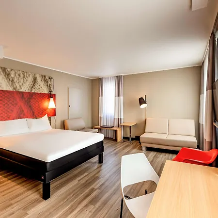 Ibis Hotel