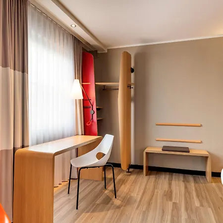 Ibis Hotel