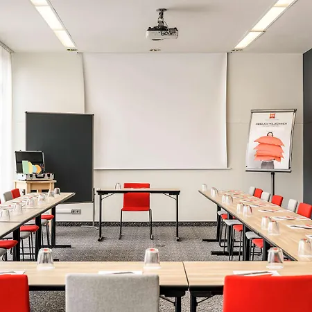 Ibis Hotel