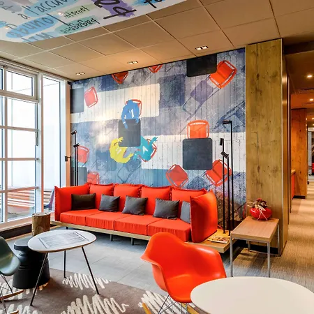 ホテル イビス 2*