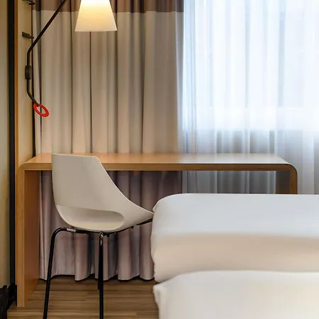 Hotel Ibis 2*