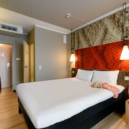 Hotel Ibis 2*